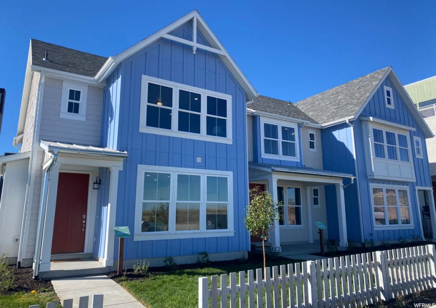 Holmes Homes