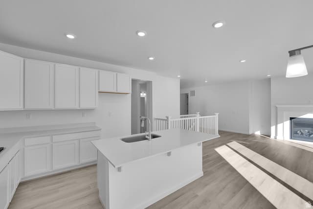 8622 N HALORAN CT #1330 photo 3