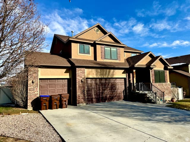 7692 N DECRESCENDO DR photo 2