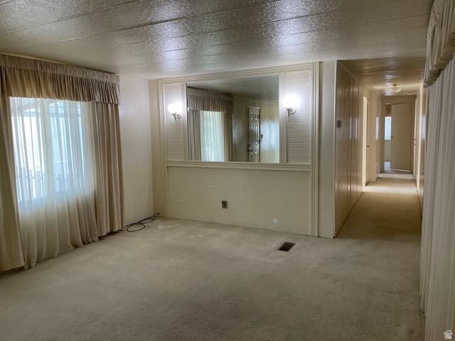 760 W MONTE BELLA DR photo 4