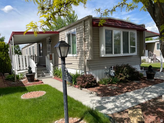 760 W MONTE BELLA DR photo 2