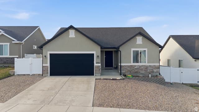 2794 E CRIMSON CT #118