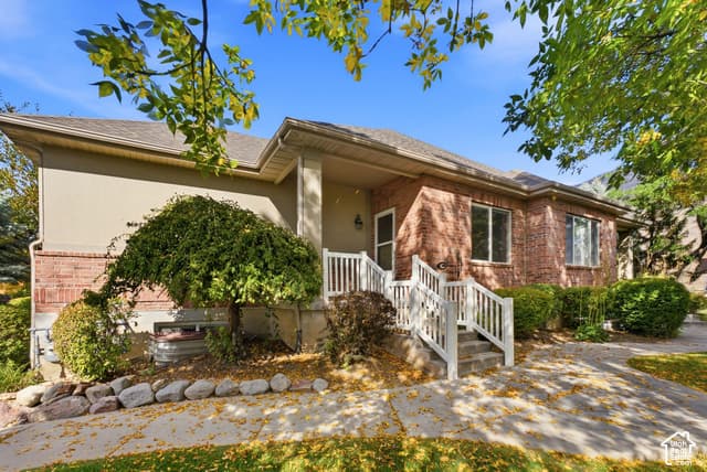 4429 W BRIDGESTONE DR photo 2