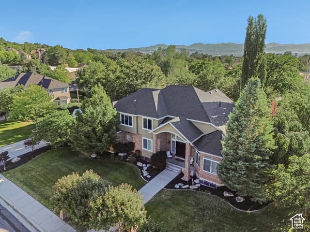 10664 S TRAILRIDGE CIR photo 2