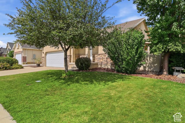 2262 N 2450 W photo 3