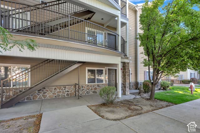 389 S STATE ST #16