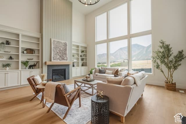 310 S AUTUMN BLAZE CIR photo 4