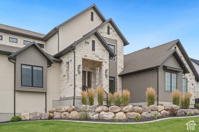 310 S AUTUMN BLAZE CIR photo 3