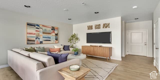1512 N 1130 W #162 photo 3