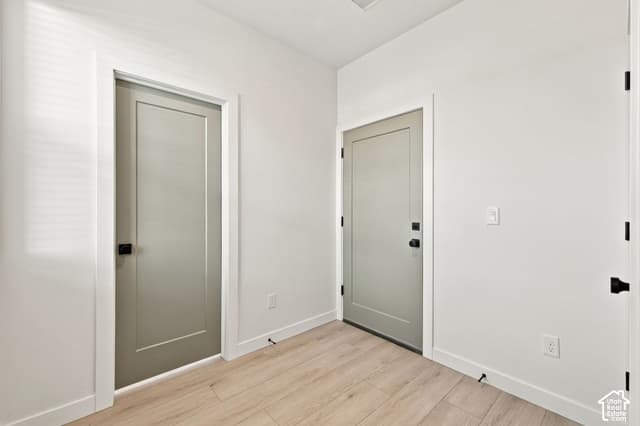 2328 W MAGNOLIA LN #102 photo 3