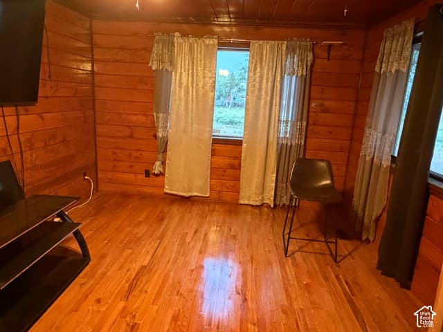2575 W 2500 S photo 2