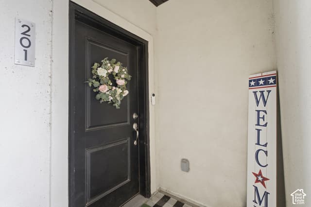 376 S 1080 W #201 photo 3
