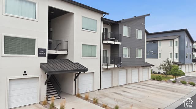 376 S 1080 W #201 photo 2