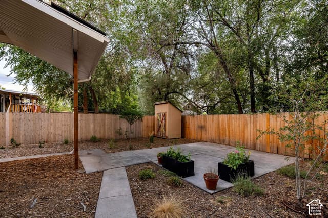 1525 W 500 N photo 4
