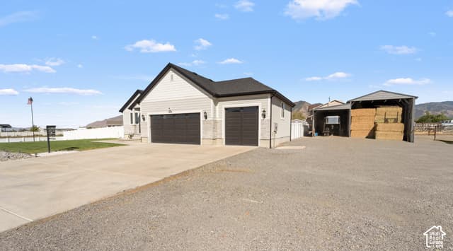 3678 N SPIRAL SPRINGS RD #204 photo 2