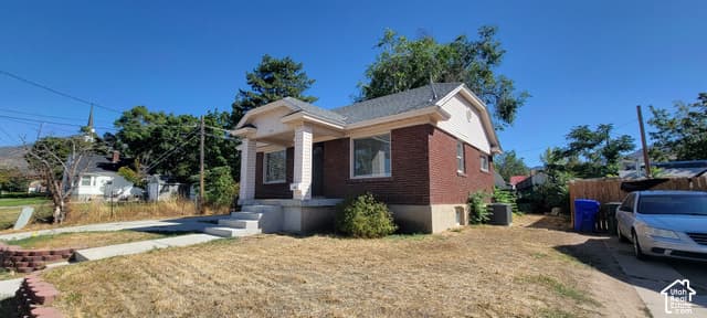 154 E UTAH AVE