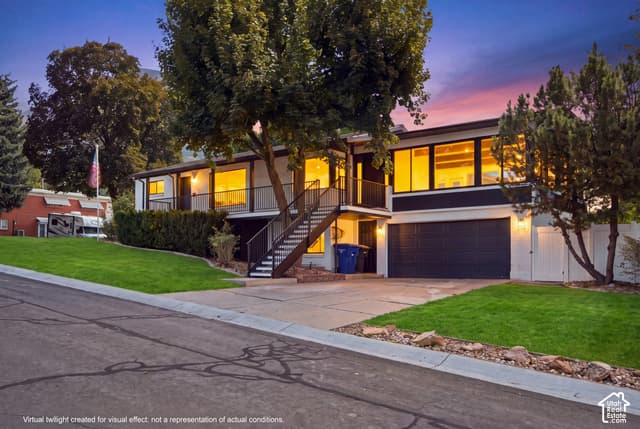 2936 E LA JOYA DR