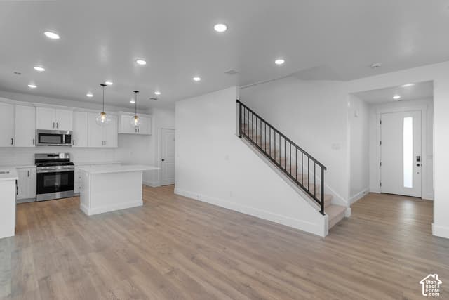 1520 N 2250 W photo 3