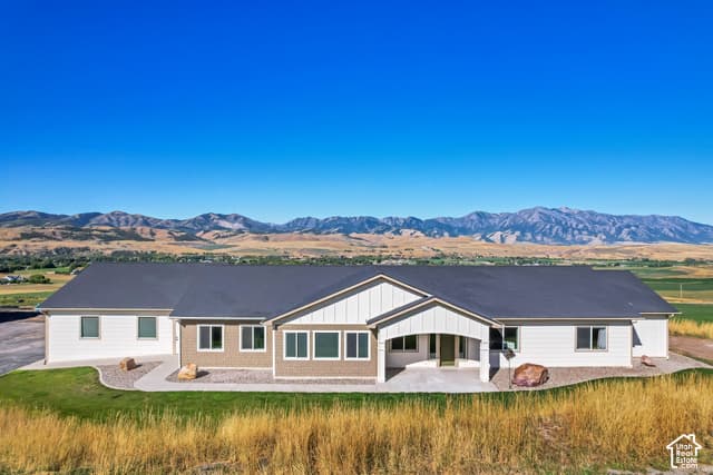 8561 S HORIZON DR photo 3