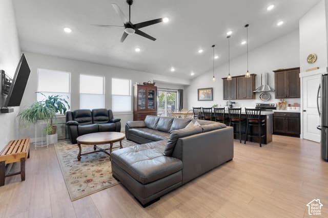 72 W PARKSIDE LOOP photo 4
