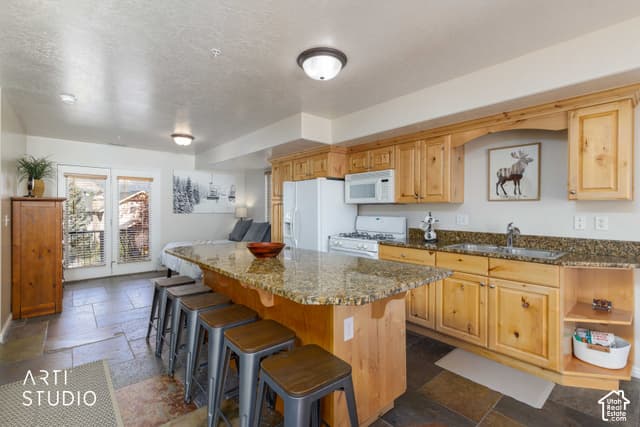 3612 N HUNTSMAN PATH #610