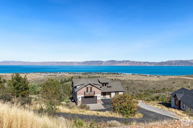 730 S BALSAMORHIZA RD photo 3