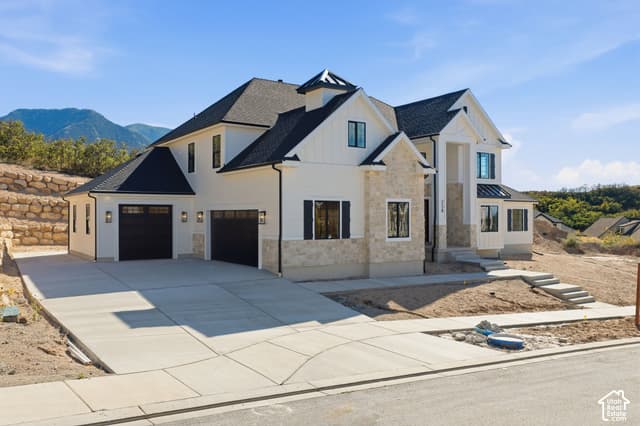 258 E MAPLE RIDGE DR photo 2
