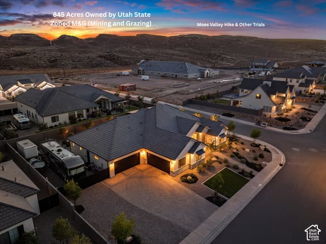 1643 W BELAYER DR photo 2