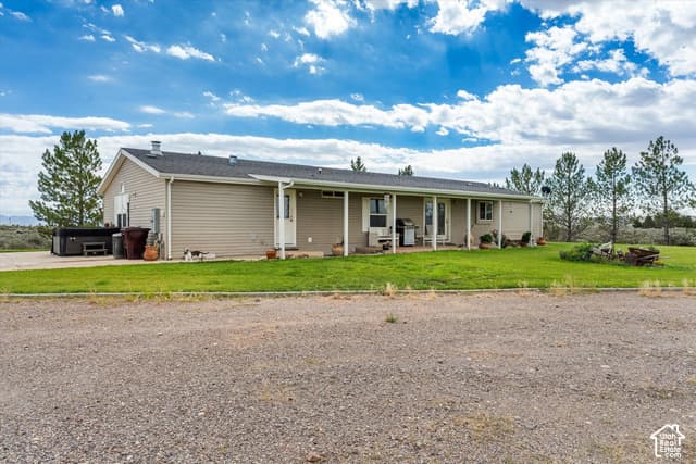 3083 N 5900 W photo 3