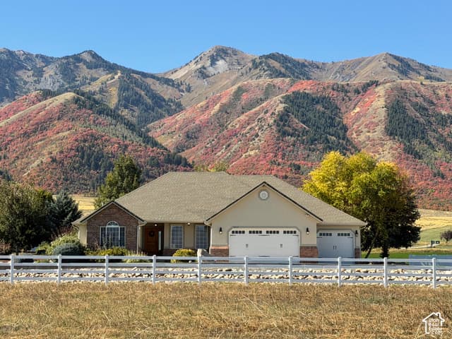 3869 S HIGHWAY 23
