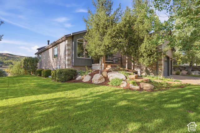 5258 W FRONTIER DR photo 4