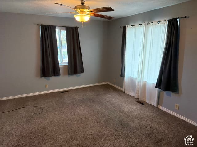 395 N LANDMARK DR photo 3