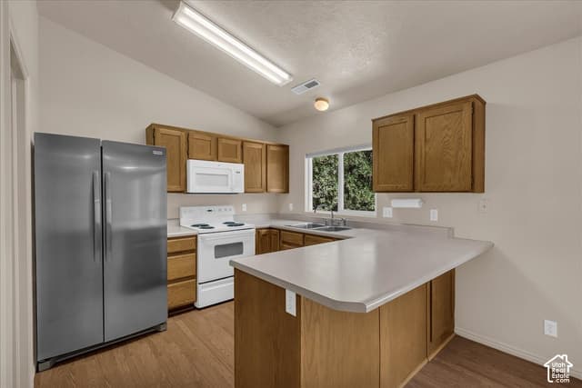 1512 W 610 CIR photo 3