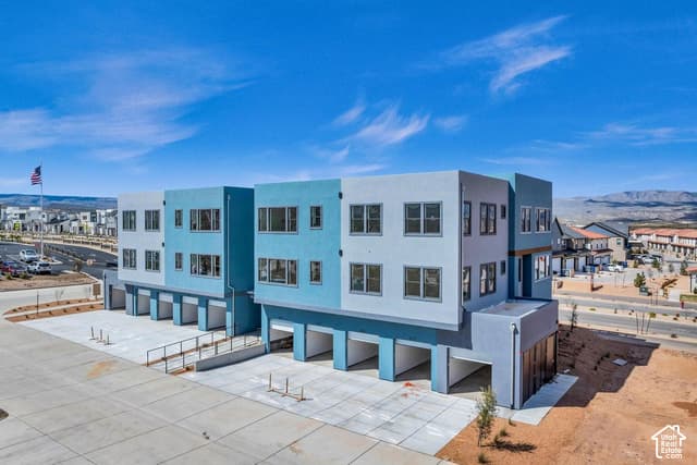 5599 S CARNELIAN PKWY #203 photo 3