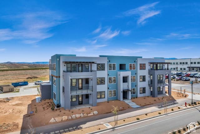 5599 S CARNELIAN PKWY #203 photo 2