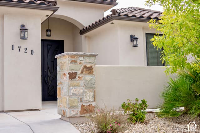 1720 LAVA COVE DR photo 3