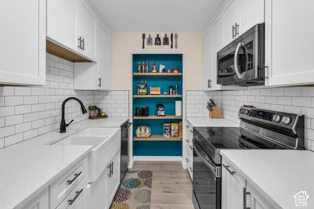 650 E COBBLESTONE LN