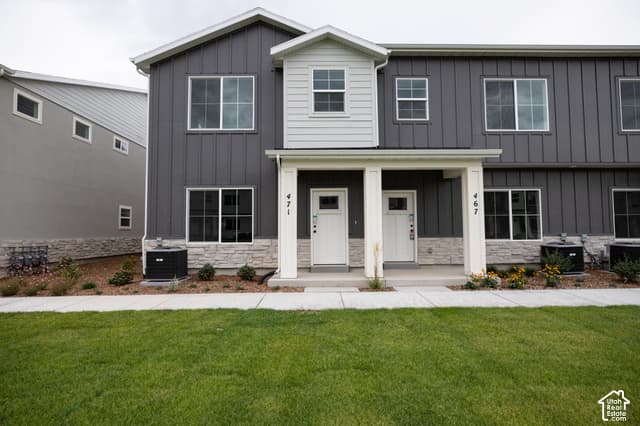 467 E 590 N #50