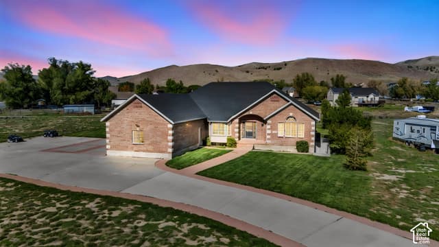 1797 LAKE VIEW