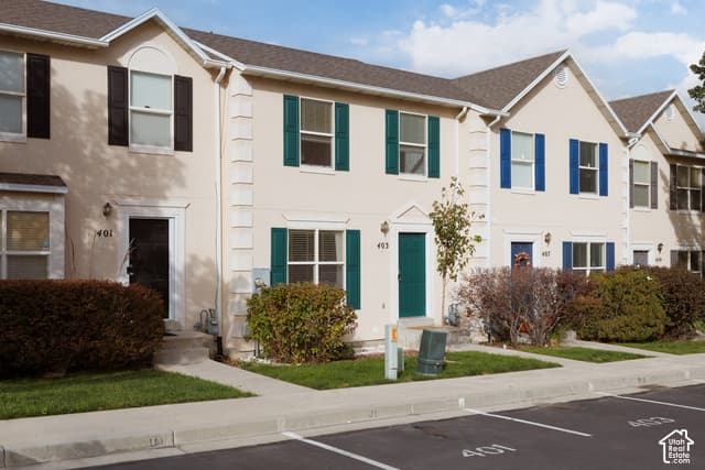 403 E CULROSS LN photo 3