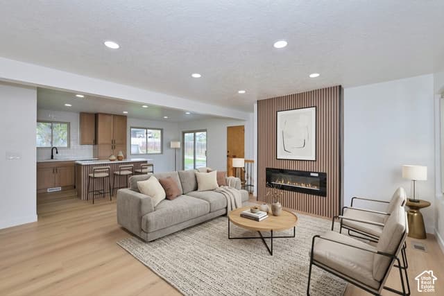 8012 S BUENO VISTA DR photo 4