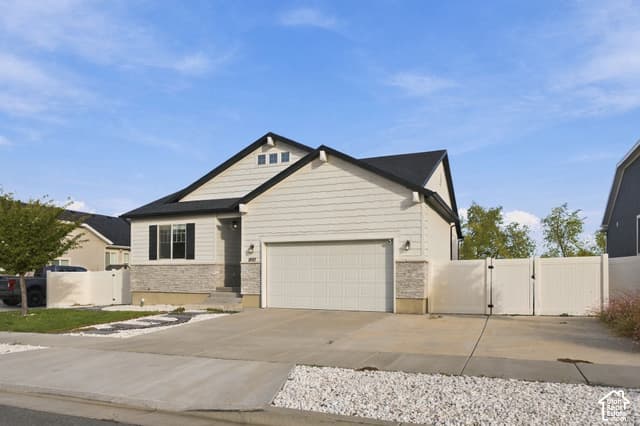 1887 E ROCK HOLLOW RD