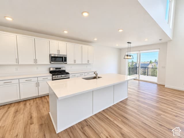 2412 N FERNLEAF DR photo 4