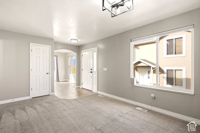 858 N VIOLET DR photo 3