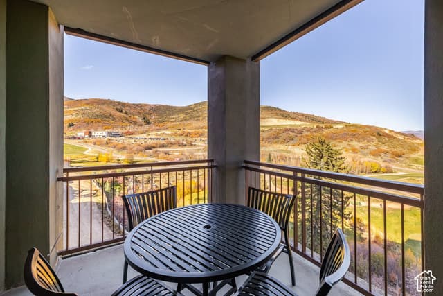 3855 GRAND SUMMIT DR #328330 photo 4