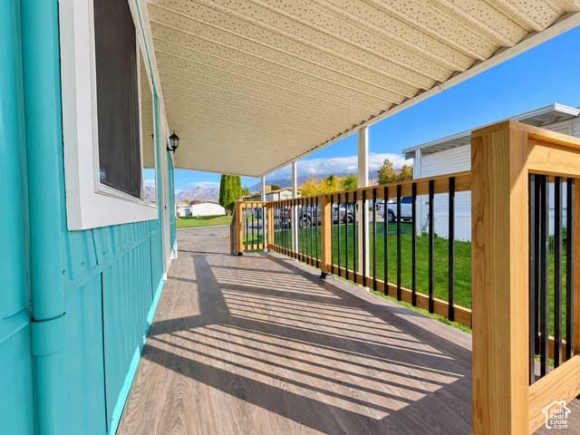 1111 W 465 N photo 3