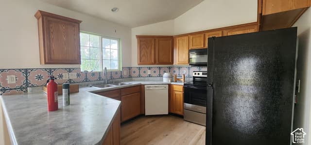 117 W DAYBREAK LN photo 2