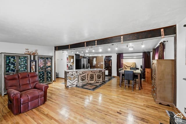 2950 W AMHERST AVE photo 4
