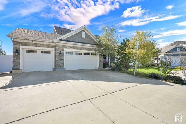 3873 W SAND OAK CIR photo 3