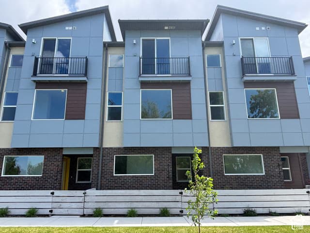 4125 S WINDER WARD DR #109